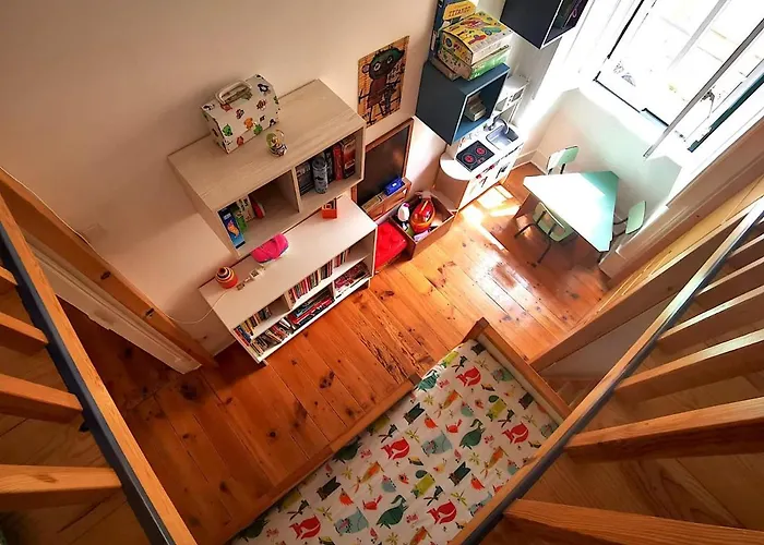 Apartment Say What Lisbon? — Street Art / Family Lisbon