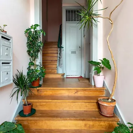 Say What Lisbon? — Street Art / Family